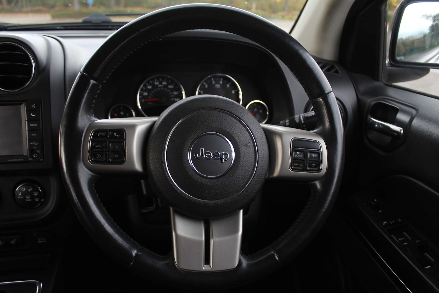 Used Jeep Compass 2012 for sale - 76375884: Photo 14