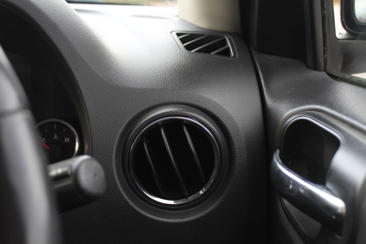 Used Jeep Compass 2012 for sale - 76375884: Photo 25