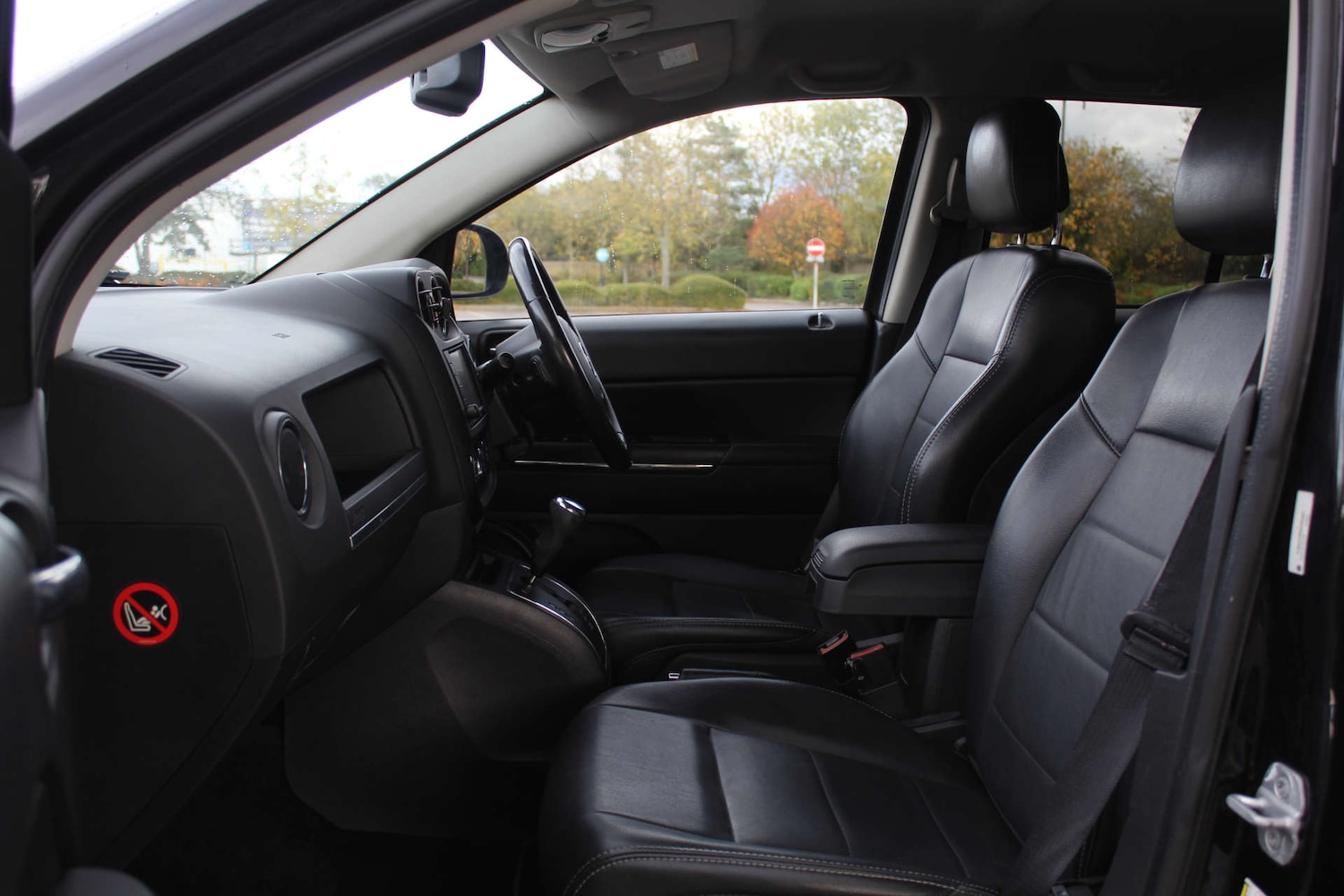 Used Jeep Compass 2012 for sale - 76375884: Photo 9