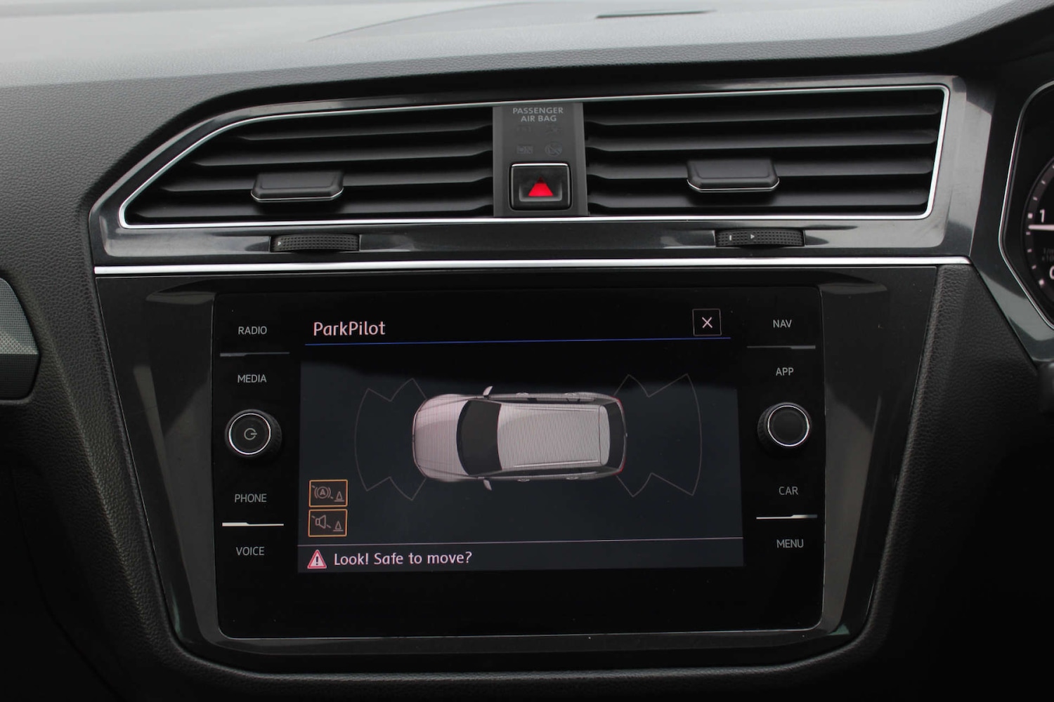 Used Volkswagen Tiguan 2017 for sale - 76232982: Photo 15