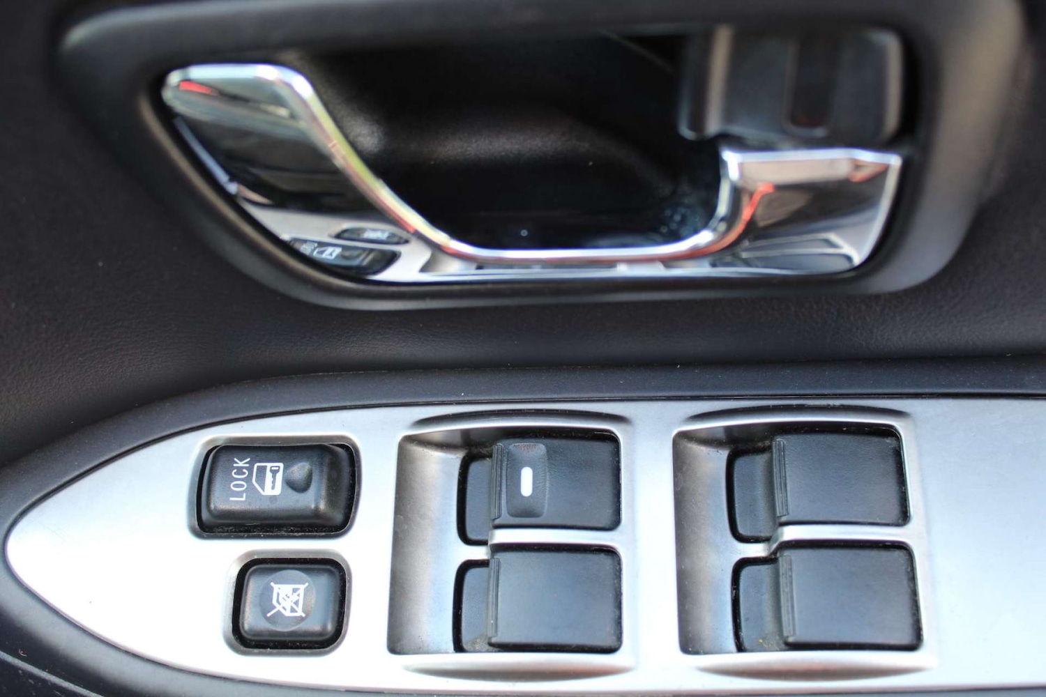Used Mitsubishi Shogun 2010 for sale - 76103877: Photo 27