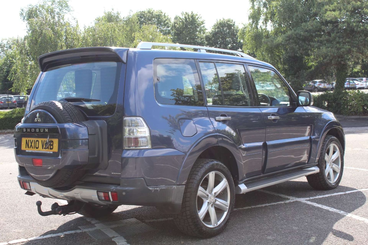 Used Mitsubishi Shogun 2010 for sale - 76103877: Photo 3