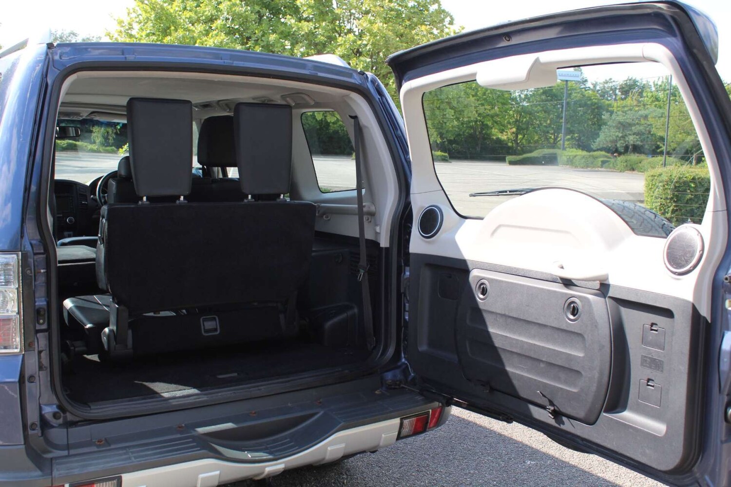 Used Mitsubishi Shogun 2010 for sale - 76103877: Photo 45