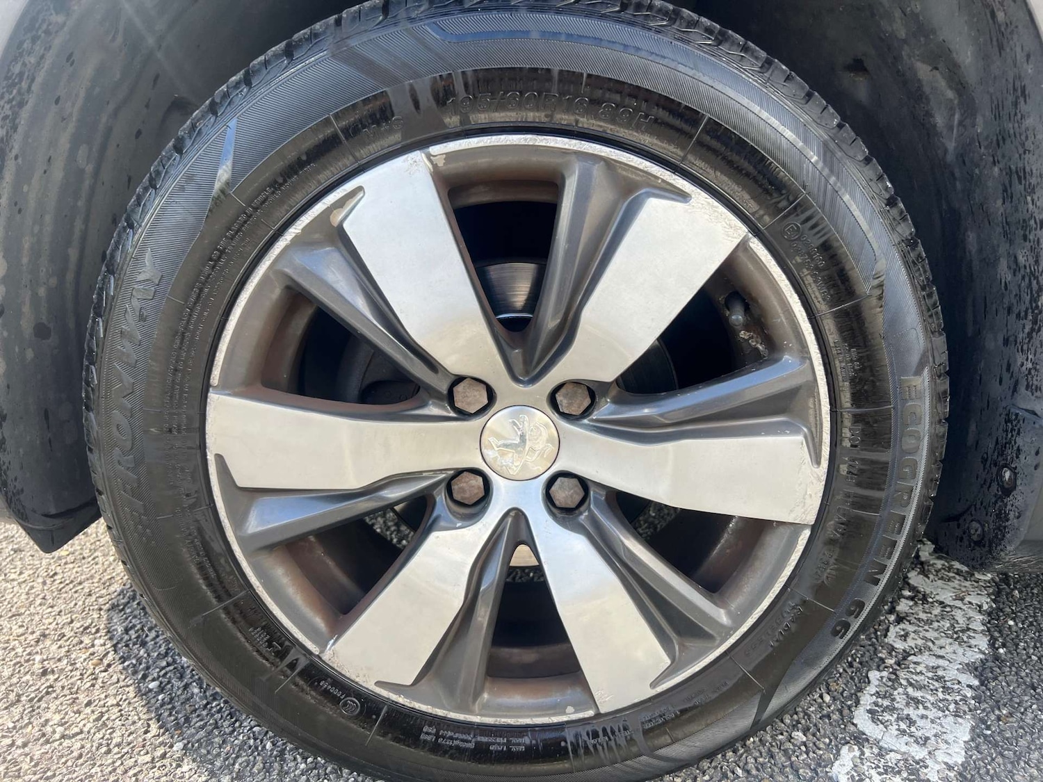 Used Peugeot 2008 2015 for sale - 76103857: Photo 22