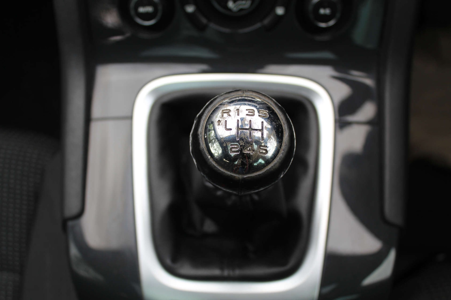 Used Peugeot 5008 2016 for sale - 76103792: Photo 24