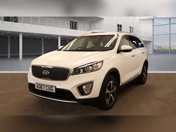 Used Kia Sorento 2017 for sale - 76103773: Photo 2