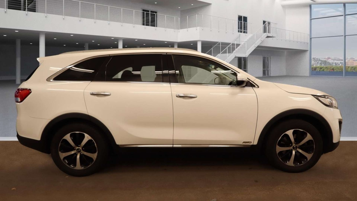 Used Kia Sorento 2017 for sale - 76103773: Photo 5