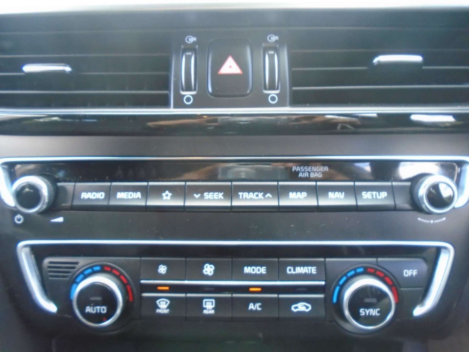 Used Kia Optima 2018 for sale - 76103894: Photo 15