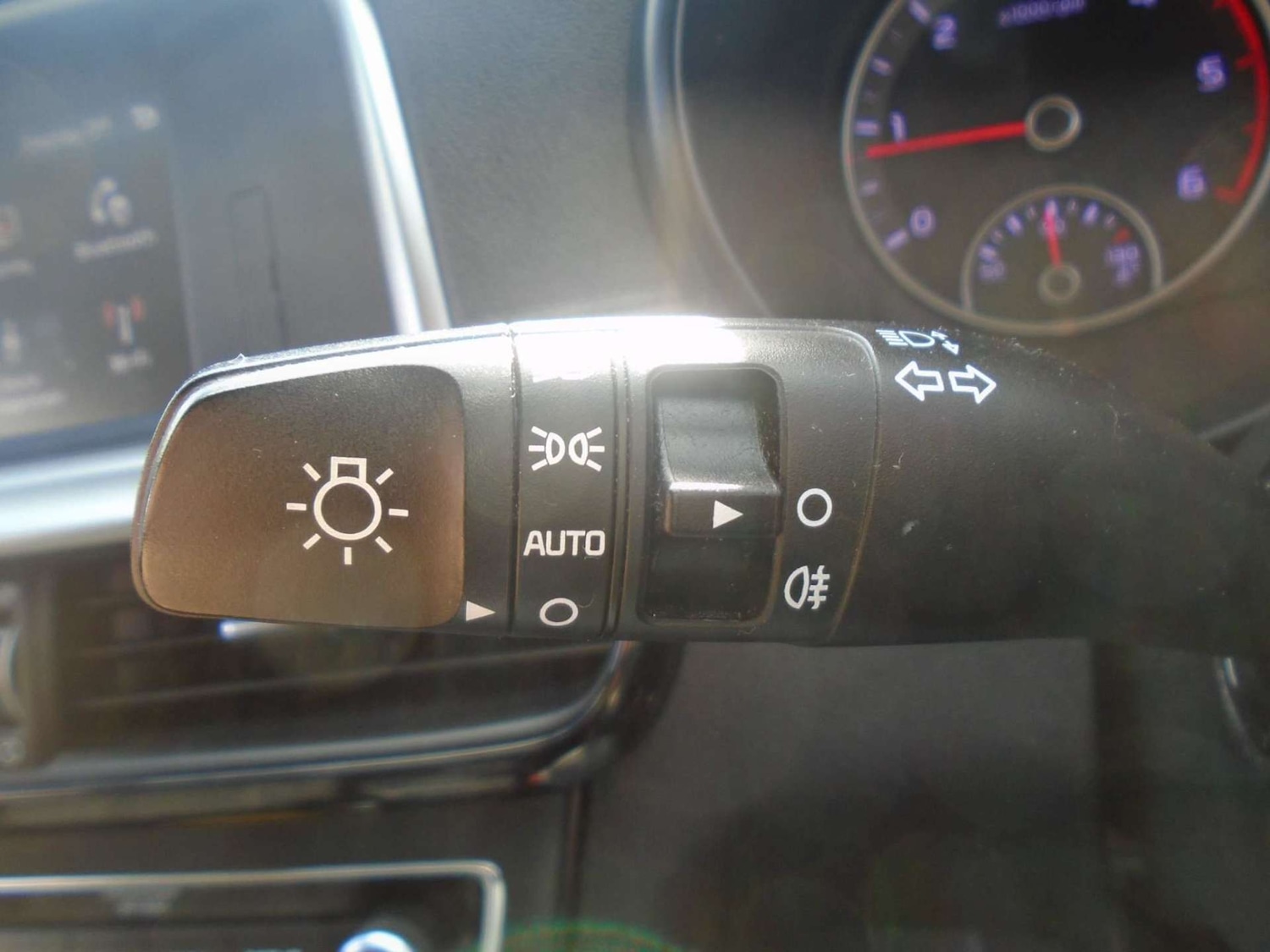 Used Kia Optima 2018 for sale - 76103894: Photo 20