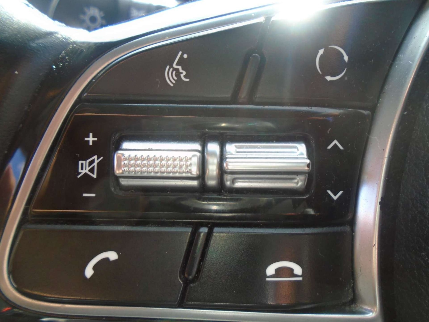 Used Kia Optima 2018 for sale - 76103894: Photo 22