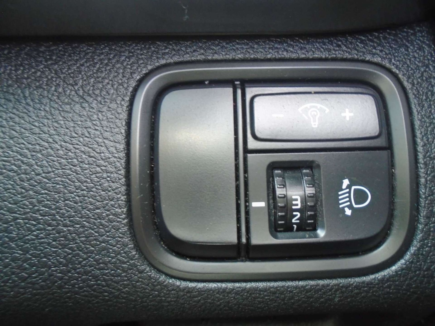 Used Kia Optima 2018 for sale - 76103894: Photo 27