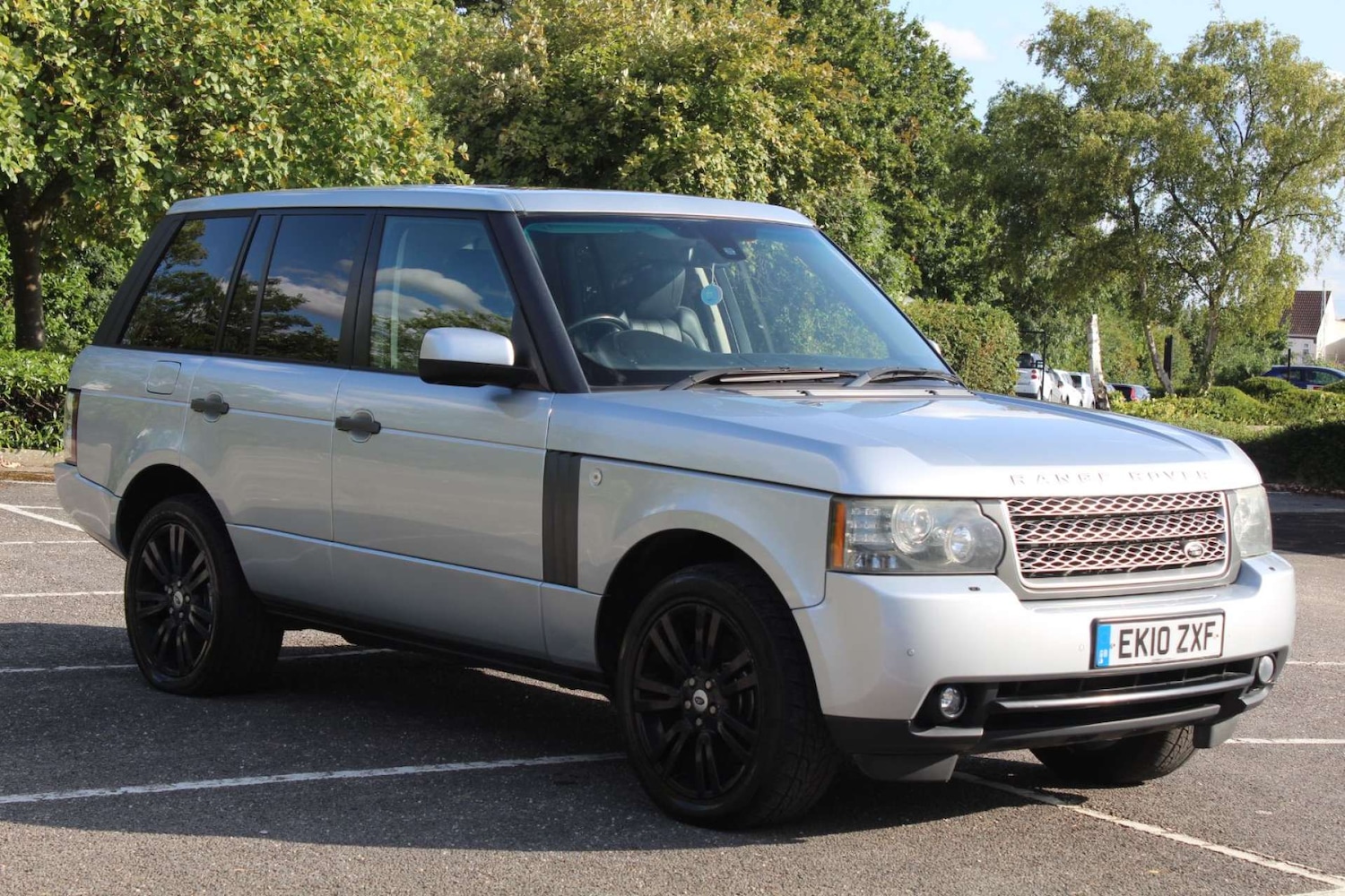 Used Land Rover Range Rover 2010 for sale - 76103939: Photo 1