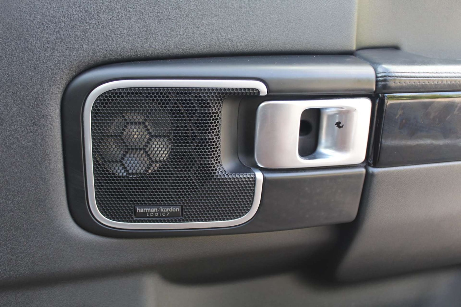Used Land Rover Range Rover 2010 for sale - 76103939: Photo 25