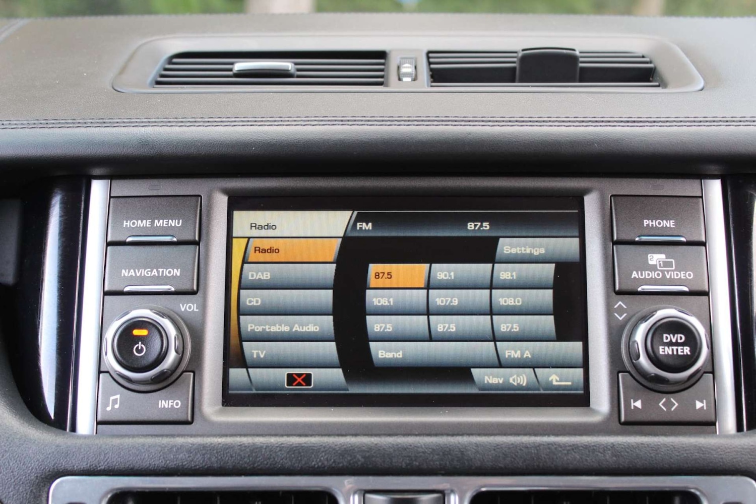 Used Land Rover Range Rover 2010 for sale - 76103939: Photo 29