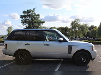 Used Land Rover Range Rover 2010 for sale - 76103939: Photo 2