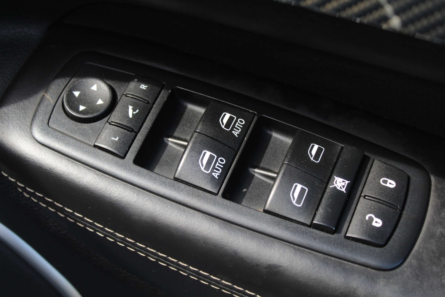 Used Jeep Grand Cherokee 2017 for sale - 76103762: Photo 28