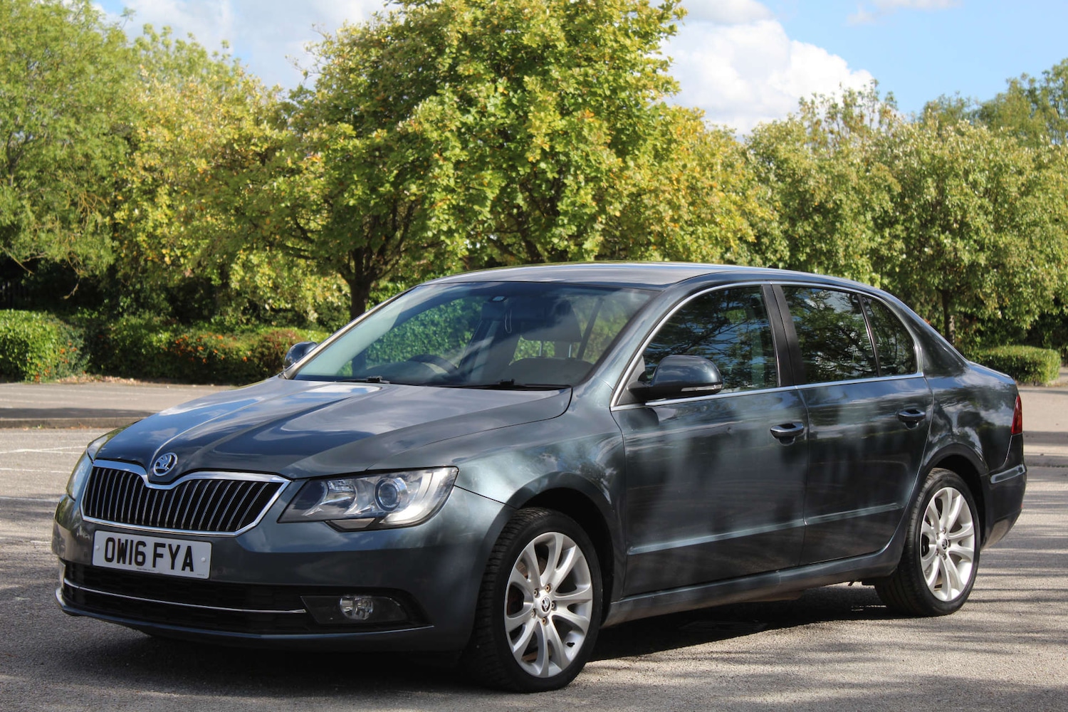 Used Skoda Superb 2016 for sale - 76103840: Photo 6