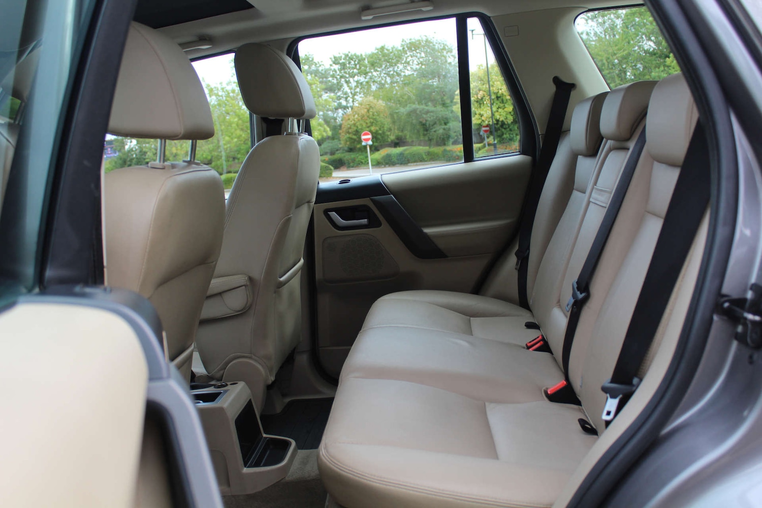 Used Land Rover Freelander 2010 for sale - 76103869: Photo 11