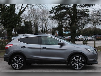 Used Nissan Qashqai 2016 for sale - 73124550: Photo