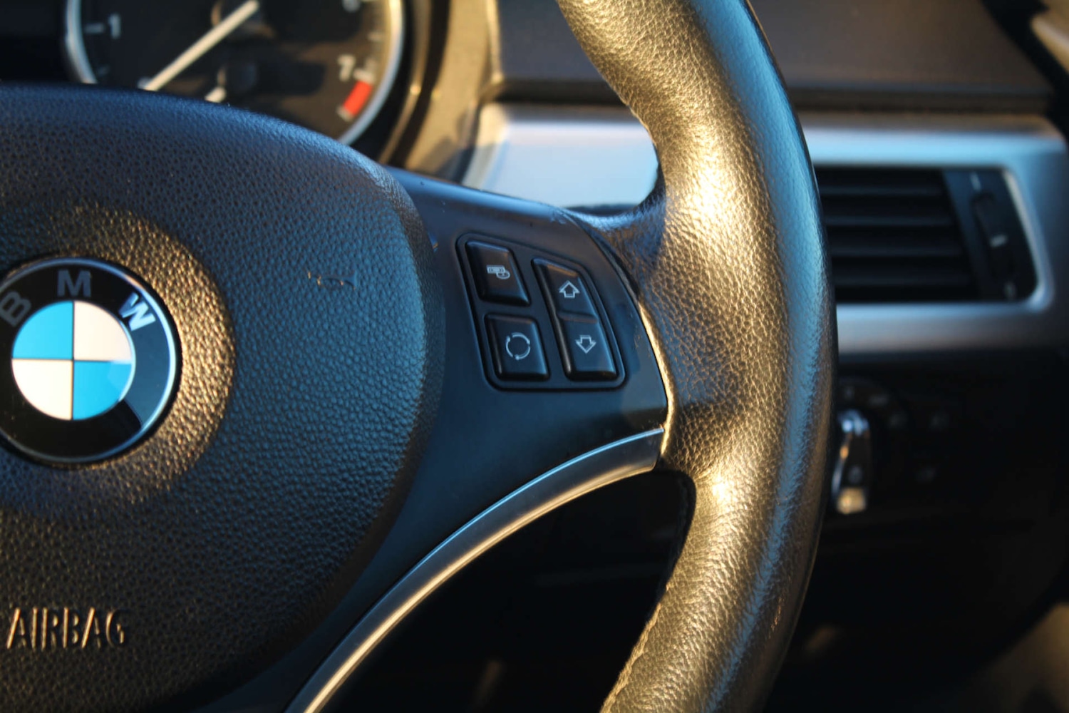 Used BMW 3 Series 2010 for sale - 76103913: Photo 13