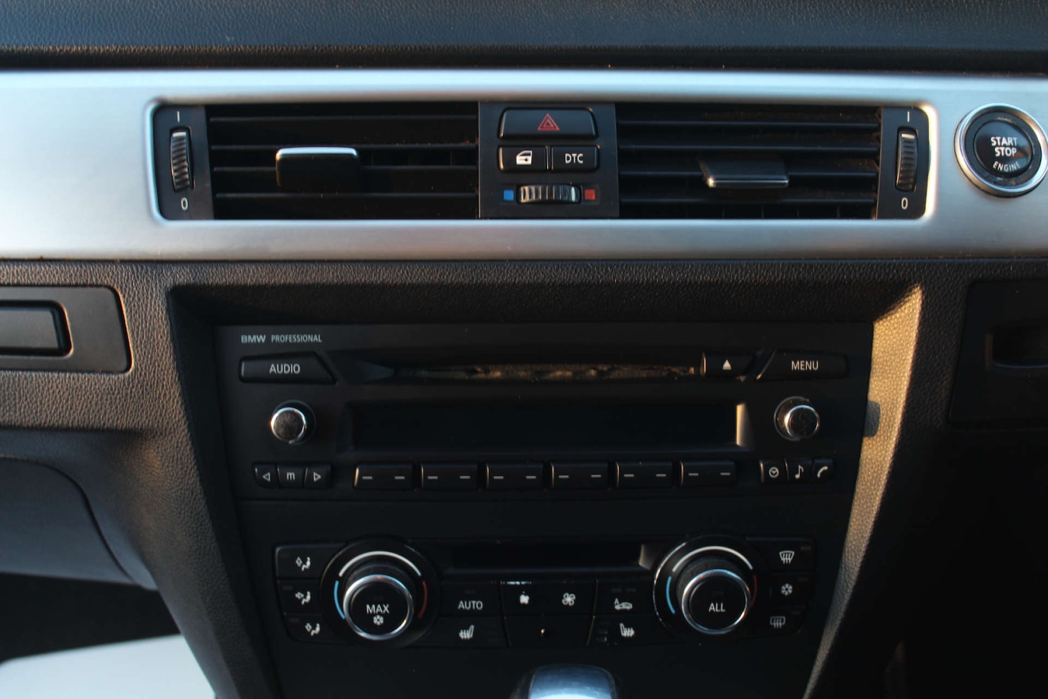 Used BMW 3 Series 2010 for sale - 76103913: Photo 16