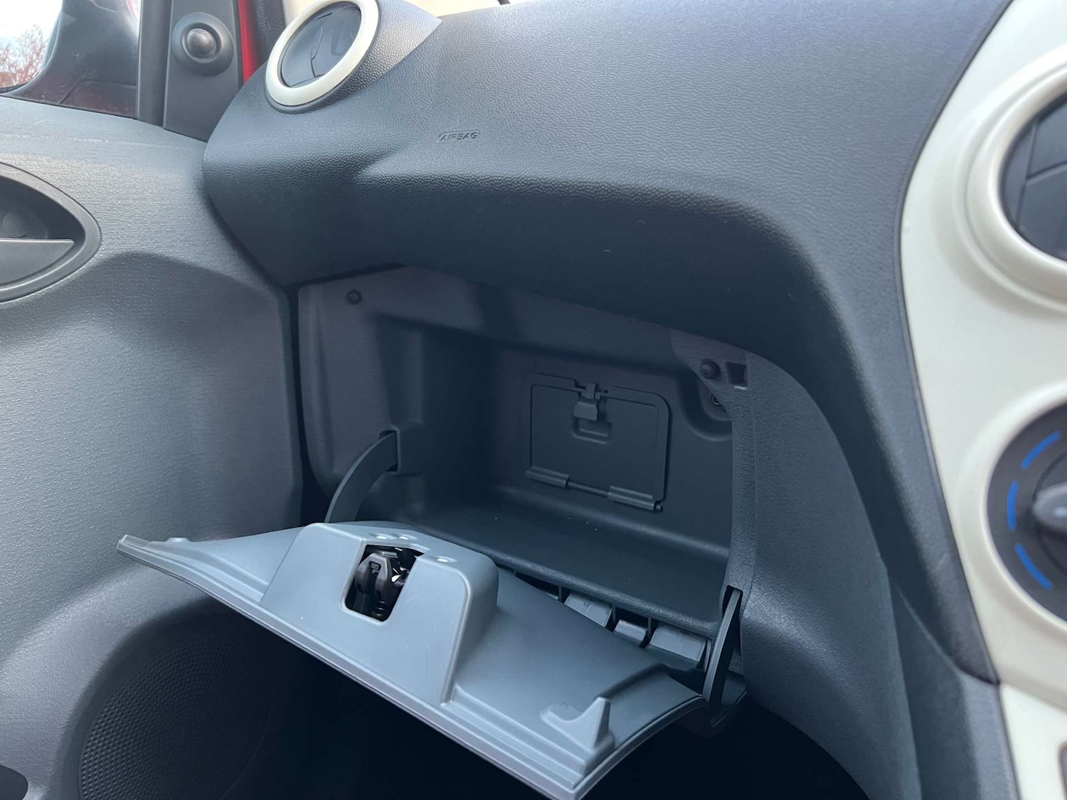 Used Ford Ka 2016 for sale - 76481453: Photo 29