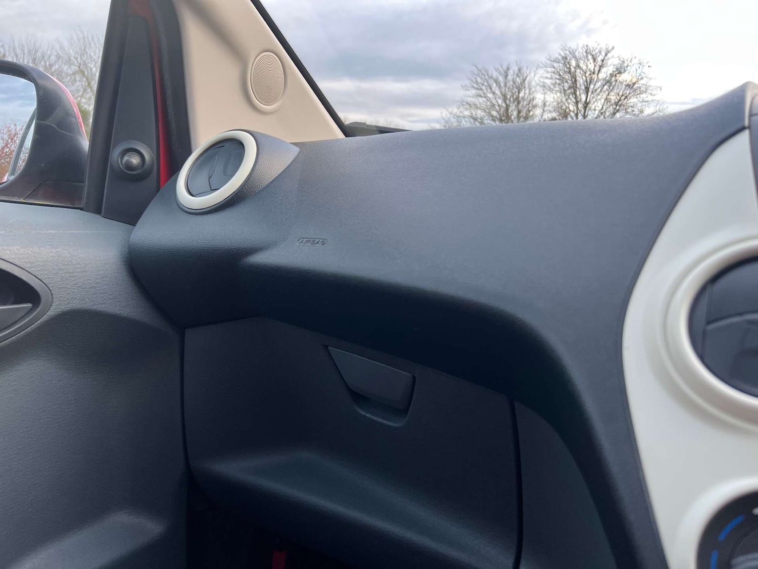 Used Ford Ka 2016 for sale - 76481453: Photo 32