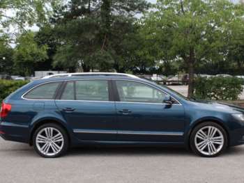 Used Skoda Superb 2013 for sale - 71969460: Photo