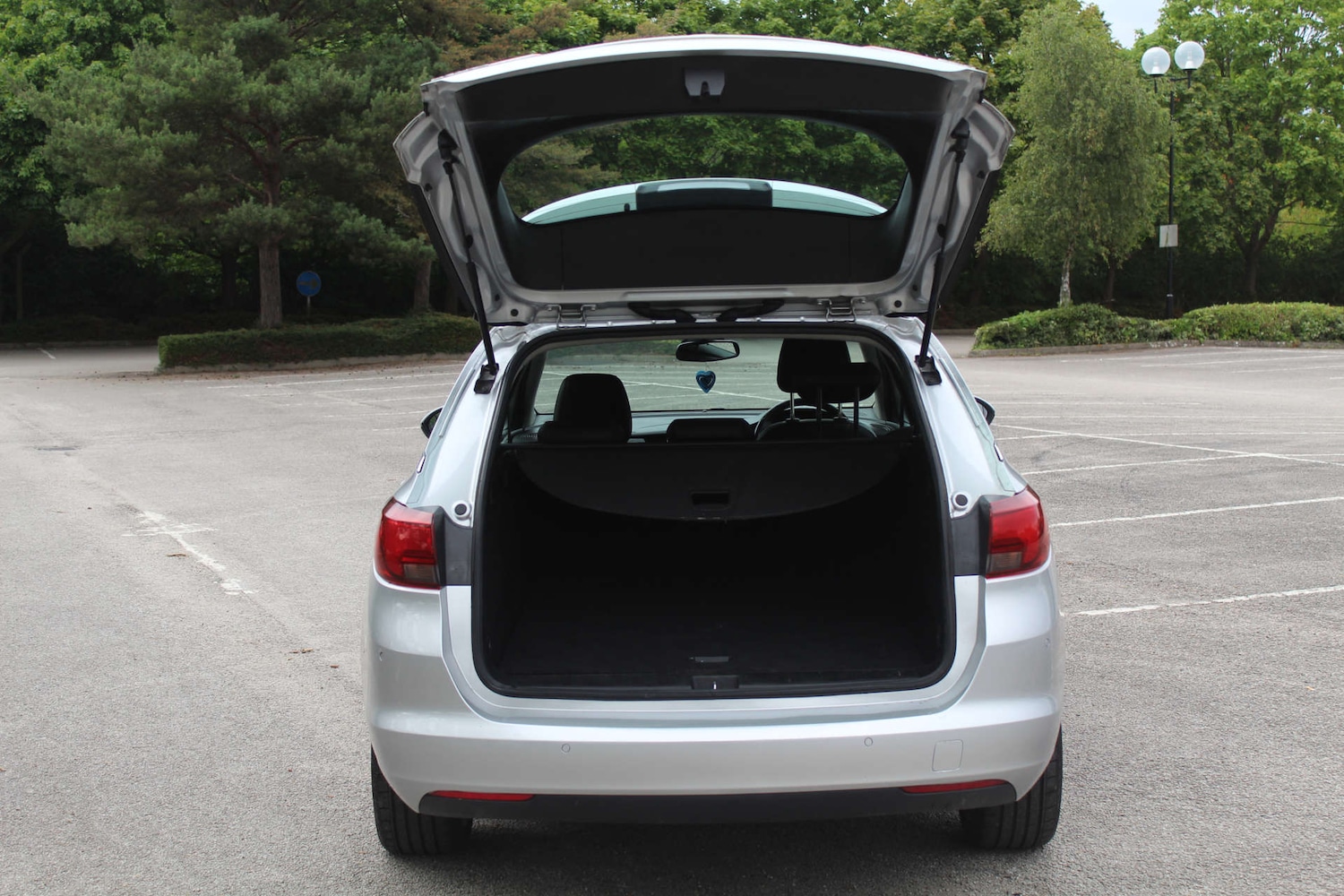Vehicle 28