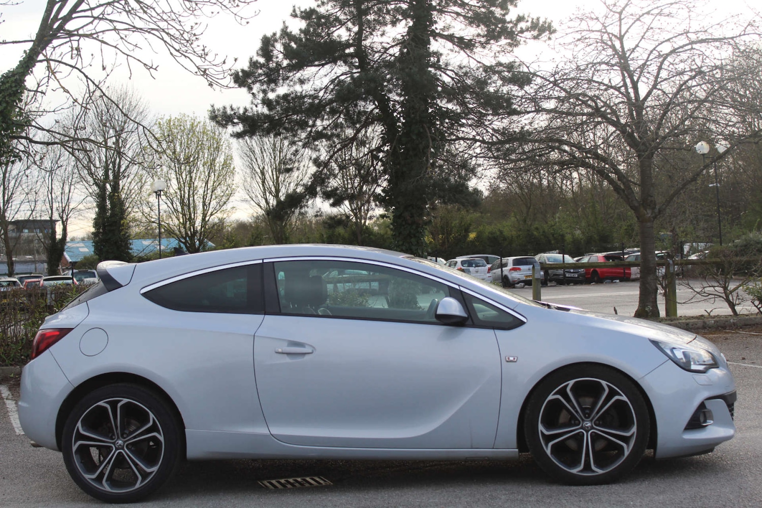 Used Vauxhall Astra GTC 2015 for sale - 76103848: Photo 2