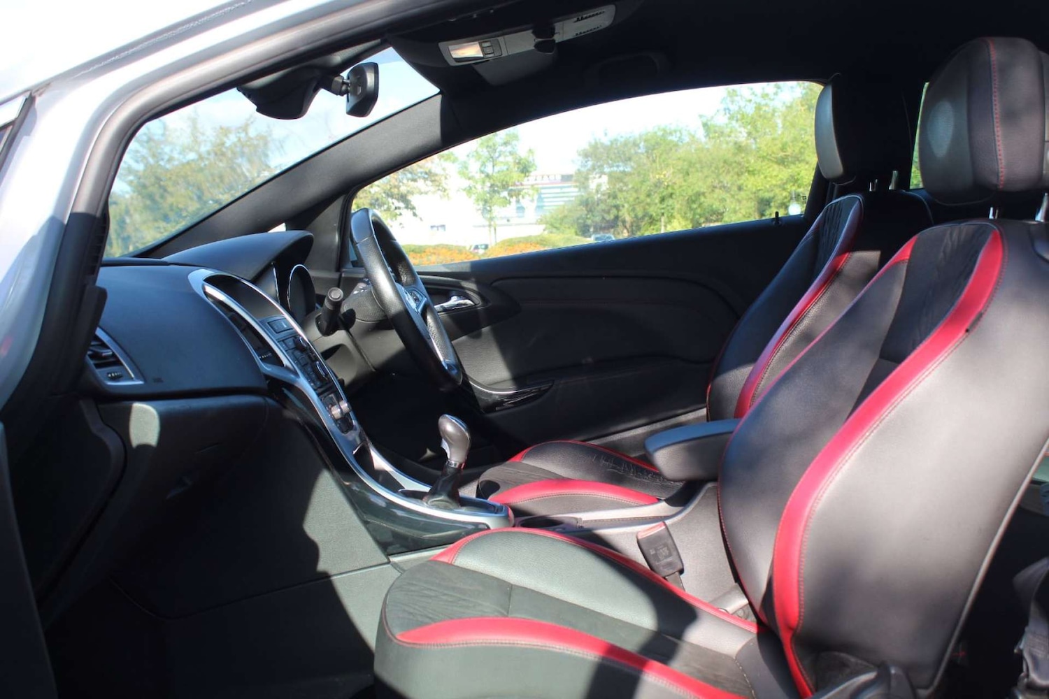 Used Vauxhall Astra GTC 2015 for sale - 76103848: Photo 9