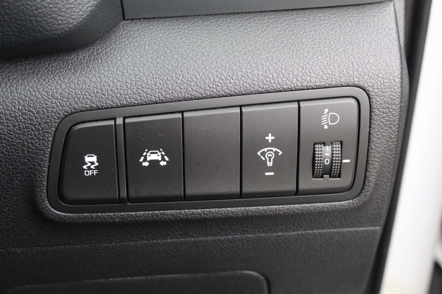 Used Hyundai TUCSON 2017 for sale - 76103813: Photo 19