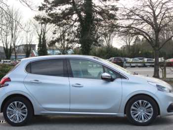 Used Peugeot 208 2016 for sale - 73841077: Photo