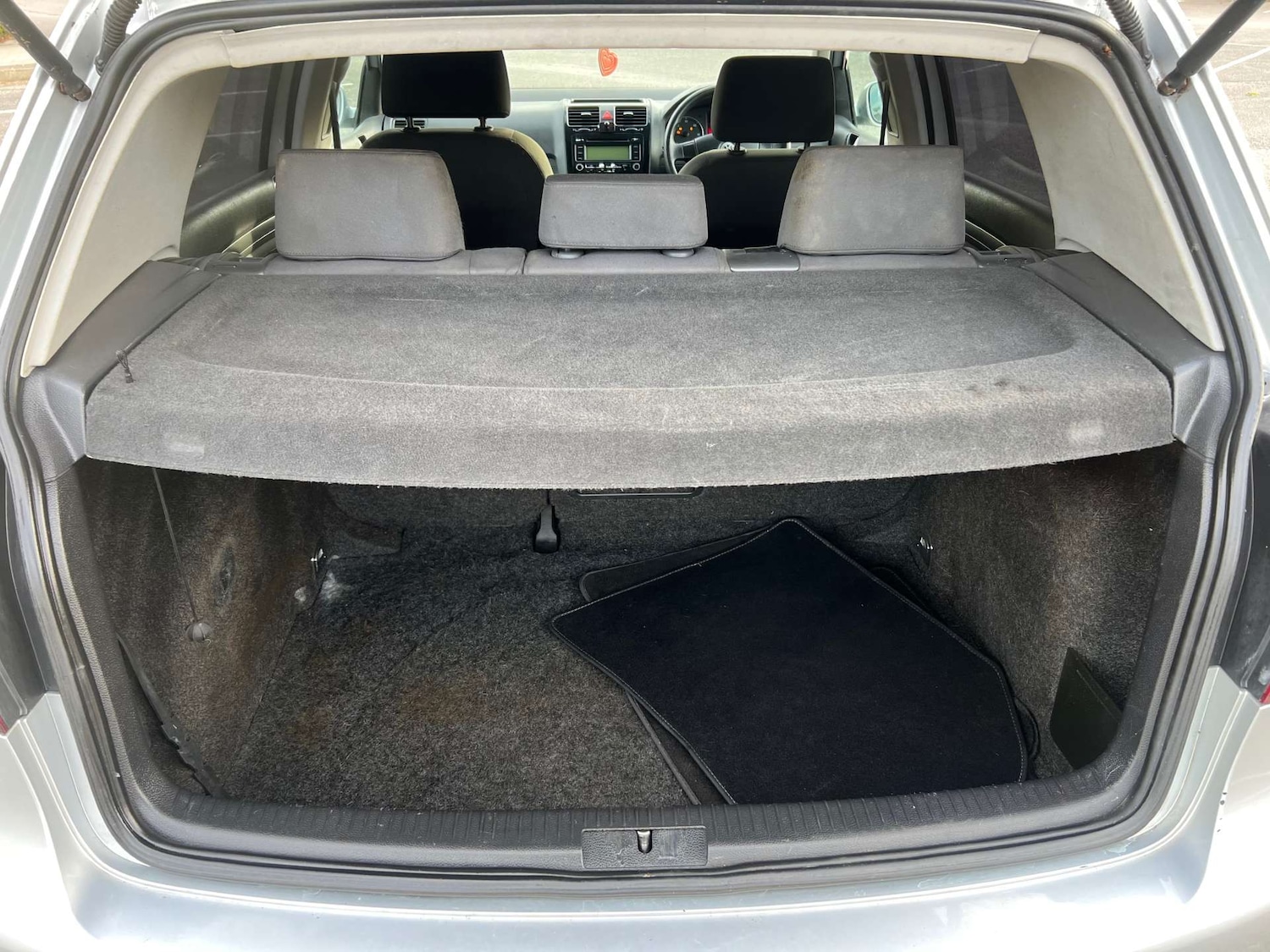 Used Volkswagen Golf 2004 for sale - 76174340: Photo 17