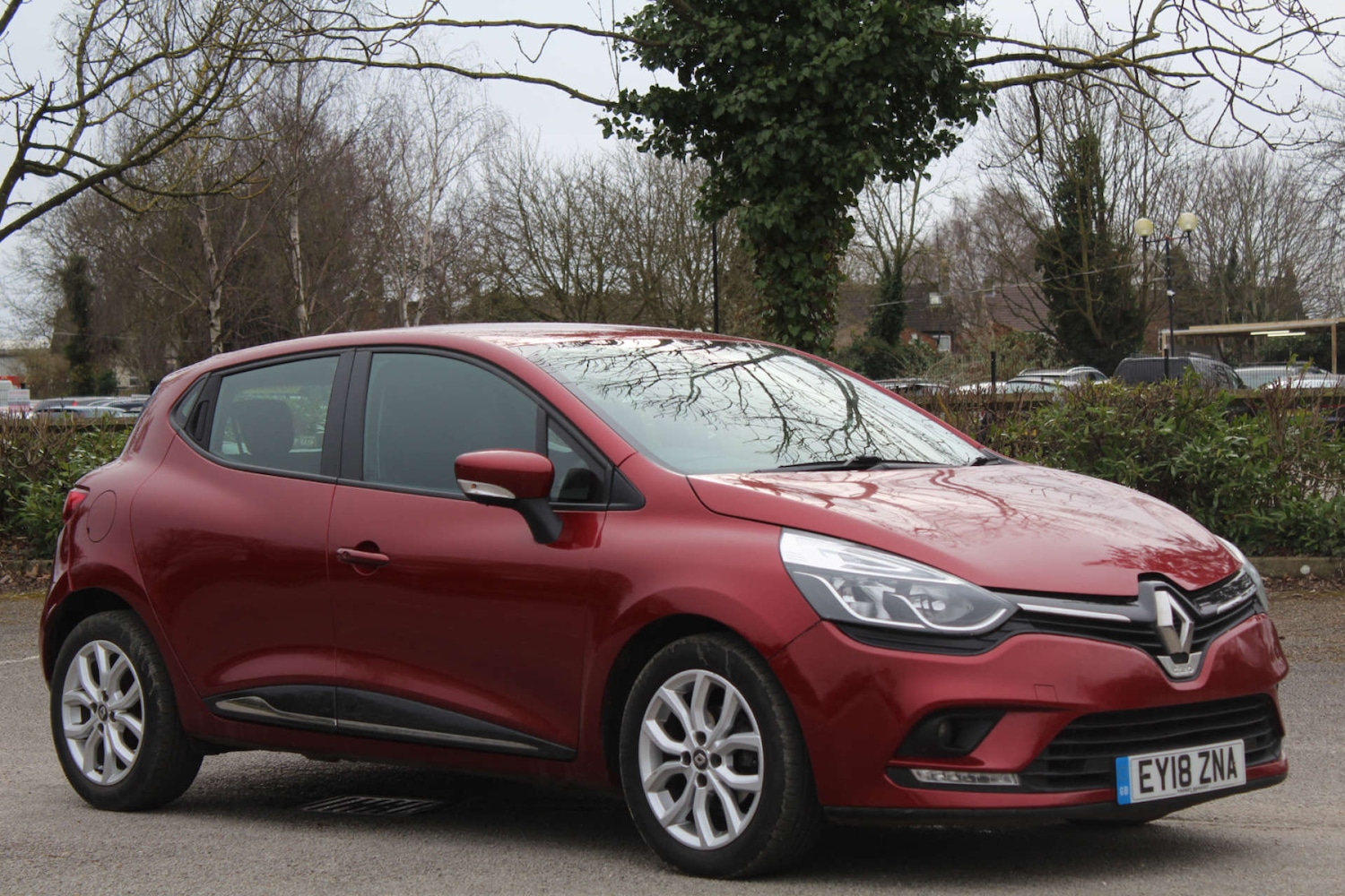 Used Renault Clio 2018 for sale - 76103884: Photo 1