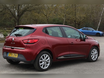 Used Renault Clio 2018 for sale - 76103884: Photo 3