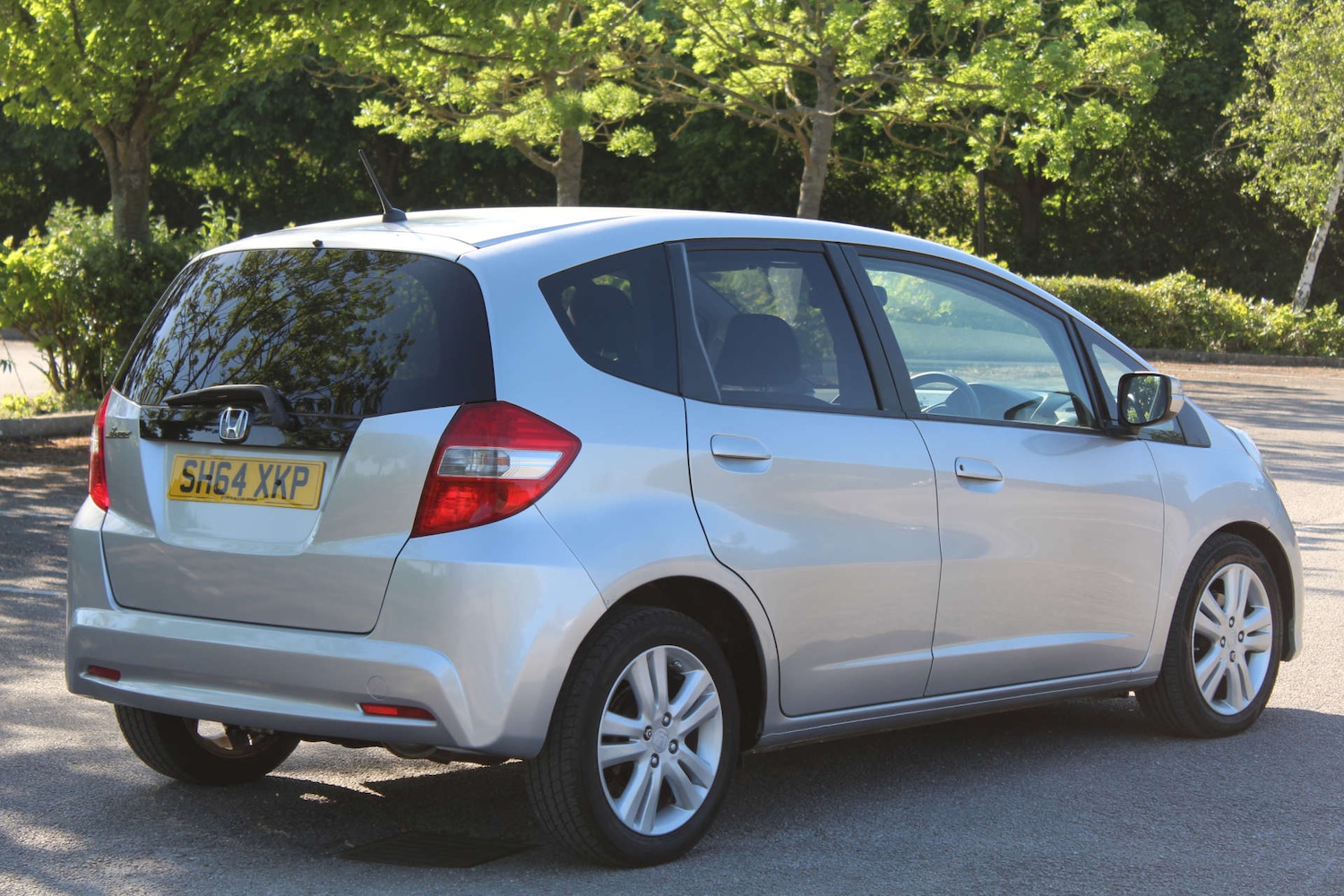 Used Honda Jazz 2014 for sale - 76103837: Photo 3