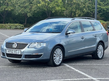 Used Volkswagen Passat 2010 for sale - 75701468: Photo