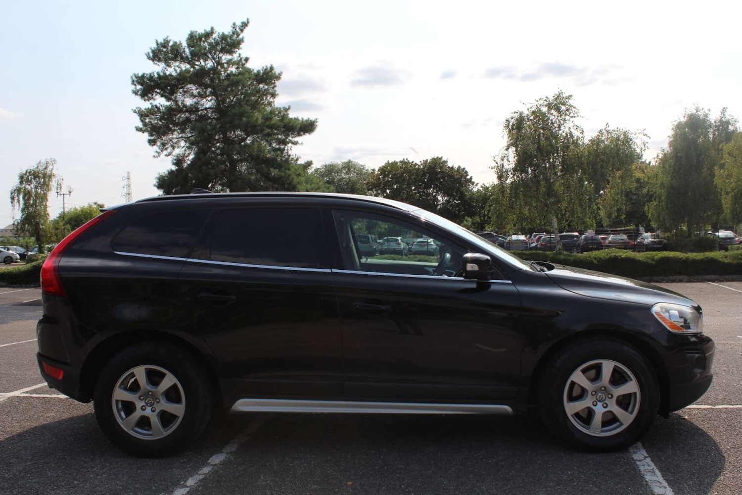 Used Volvo XC60 2009 for sale - 76103943: Photo 2