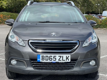 Used Peugeot 2008 2015 for sale - 75911114: Photo