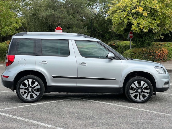 Used Skoda Yeti 2016 for sale - 76103897: Photo 2