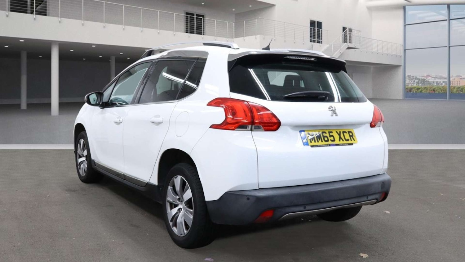 Used Peugeot 2008 2015 for sale - 76438965: Photo 10