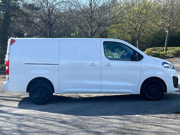 Used Vauxhall Vivaro 2022 for sale - 76103822: Photo 2