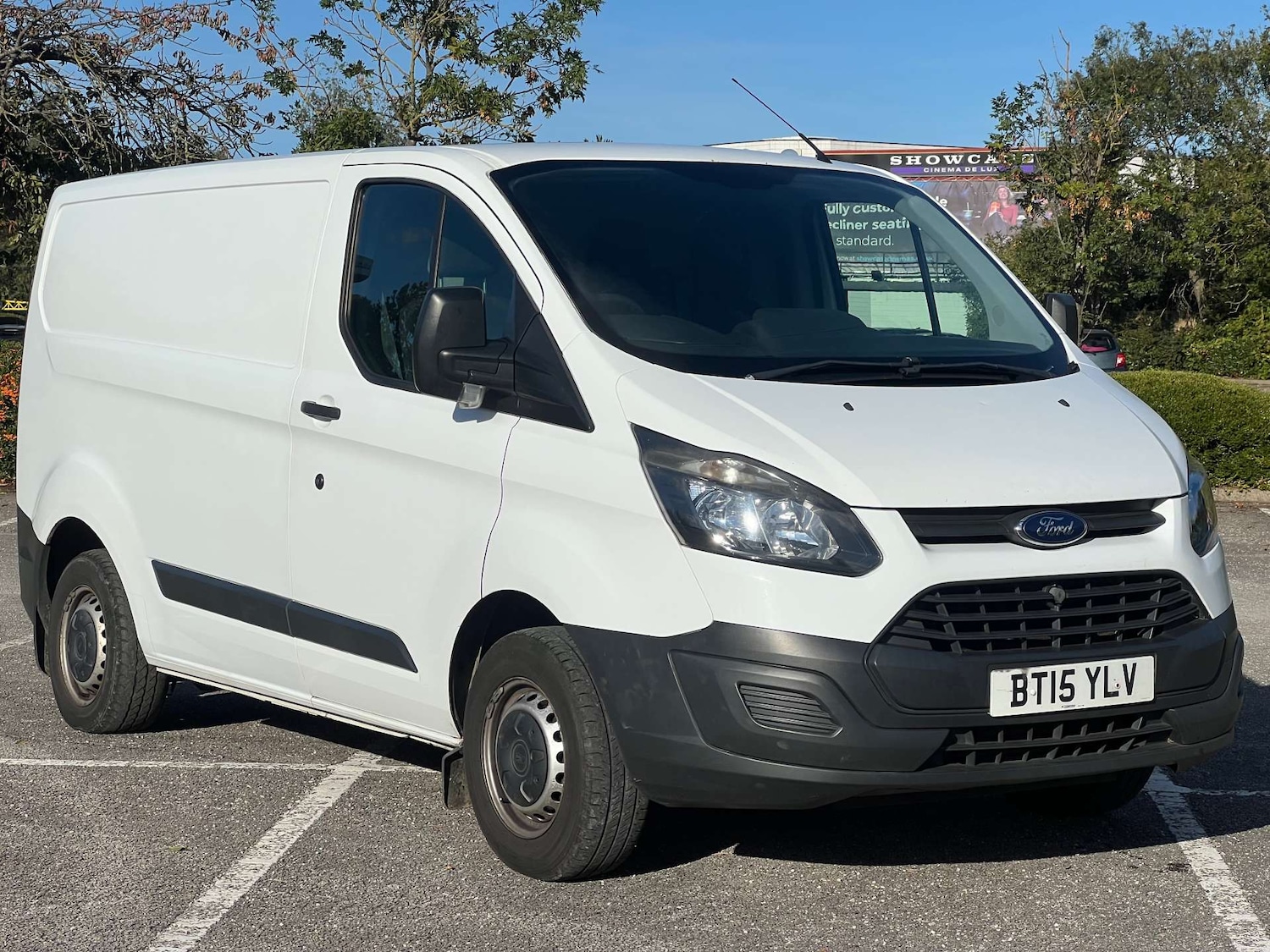 Used Ford Transit Custom 2015 for sale - 76103852: Photo 1