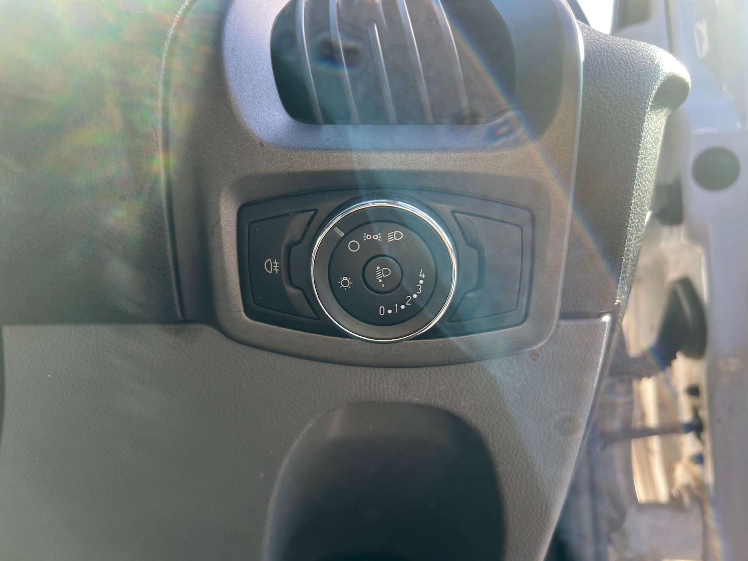 Used Ford Transit Custom 2015 for sale - 76103852: Photo 6