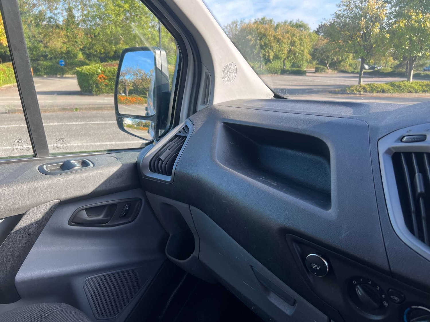 Used Ford Transit Custom 2015 for sale - 76103852: Photo 8