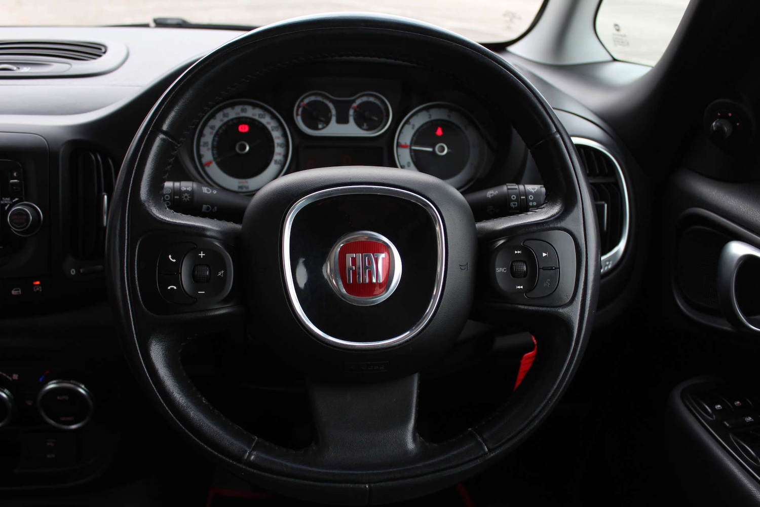 Used Fiat 500L 2014 for sale - 76481404: Photo 12