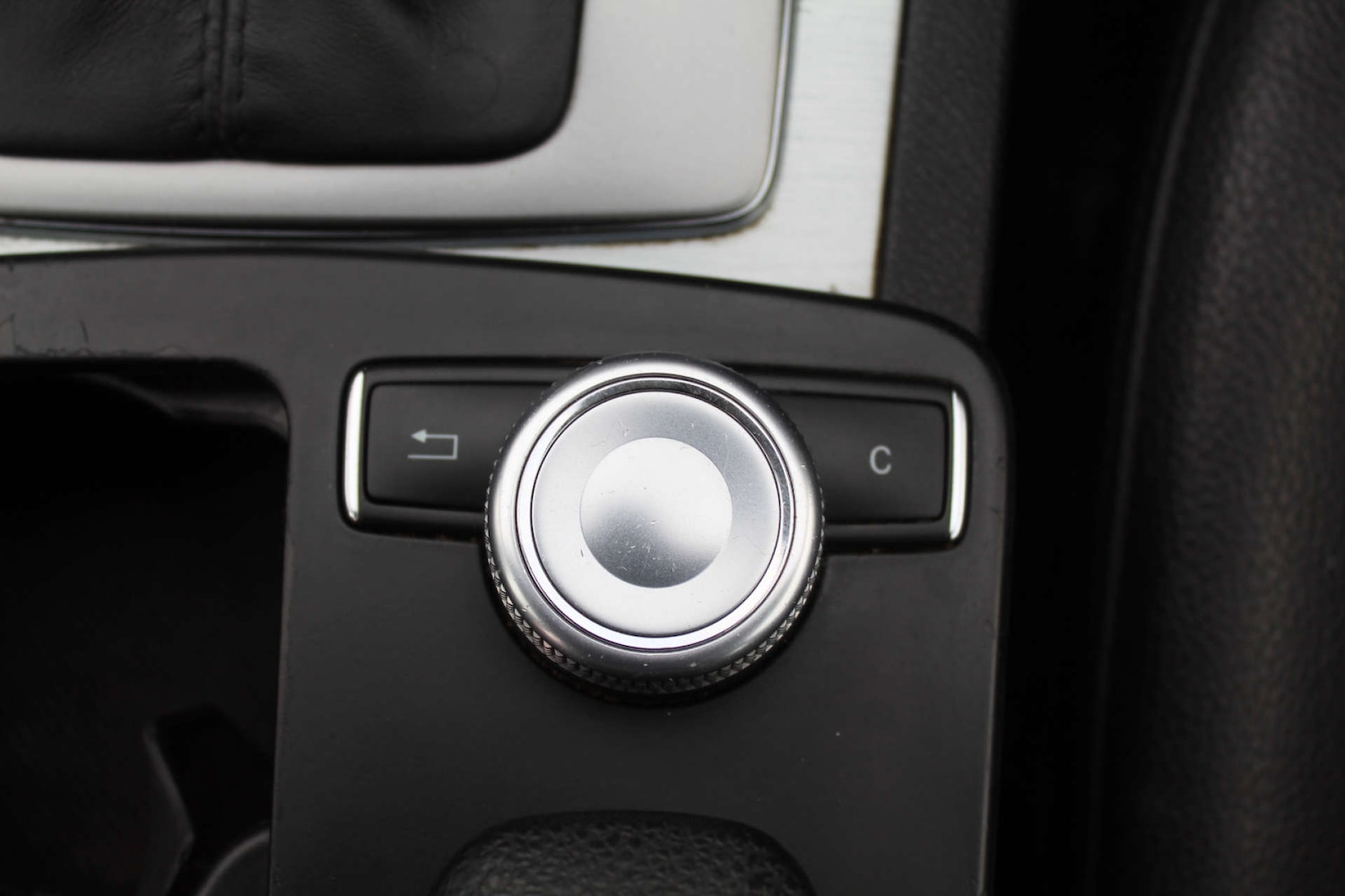 Used Mercedes-Benz C-Class 2010 for sale - 76103858: Photo 22