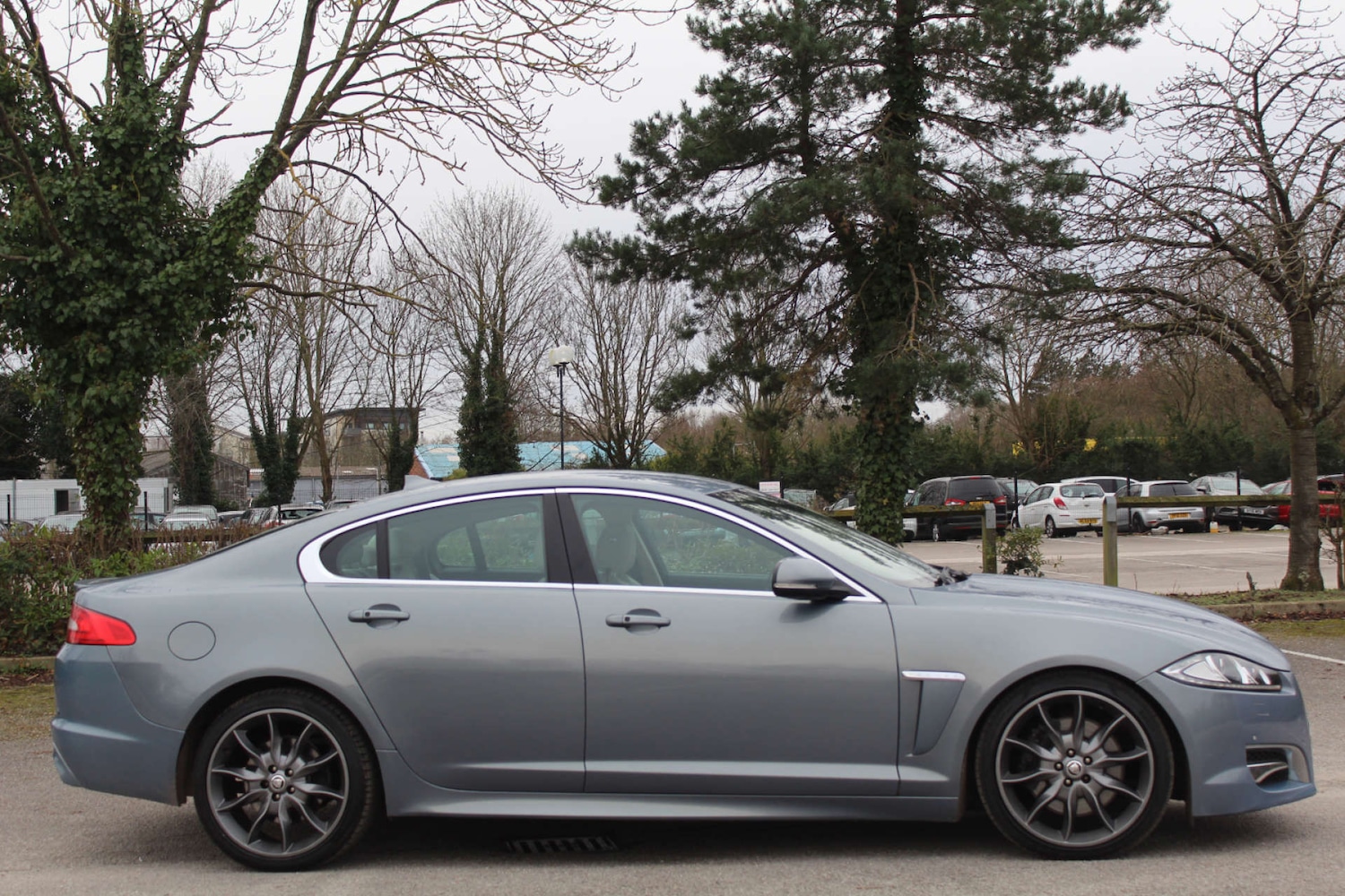 Used Jaguar XF 2013 for sale - 76103901: Photo 2