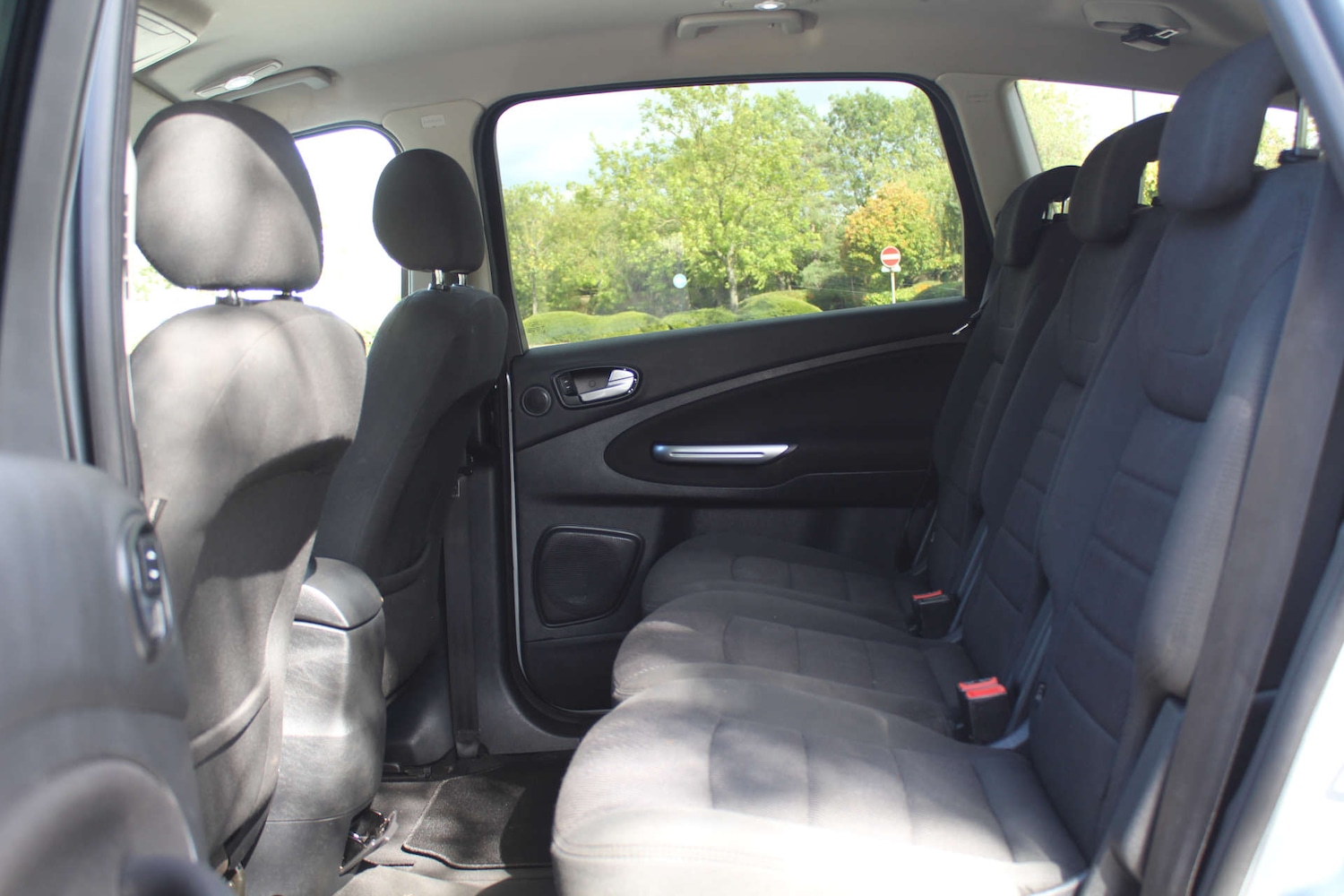 Used Ford S-Max 2010 for sale - 76103759: Photo 11